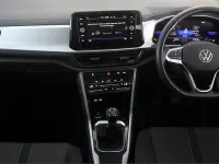 Used VW T-Roc Life 110 HP (80 kW) 2023 Black SUV