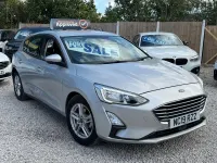 Used Ford Focus Zetec 100 HP (73 kW) 2019 Silver Hatchback