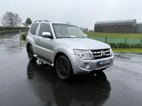 Used Mitsubishi Shogun Warrior 2014 Silver SUV