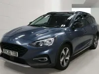Used Ford Focus Active 120 HP (88 kW) 2020 Blue Estate