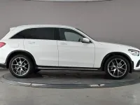 Used Mercedes GLC300 AMG Line Premium Plus 245 HP (180 kW) 2022 White SUV