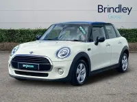 Used Mini Cooper Hatch 134 HP (98 kW) 2018 White Hatchback