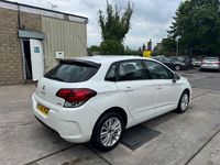 Usado Citroën C4 Feel 99 HP (72 kW) 2015 Branco Citadino