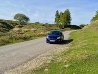 Used Ford Fiesta Titanium 120 HP (88 kW) 2017 Blue Hatchback