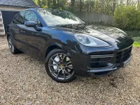 Usado Porsche Cayenne Turbo 550 HP (404 kW) 2021 Azul SUV