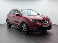 Used Nissan Qashqai Tekna 116 HP (85 kW) 2016 Red SUV