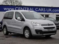 Begagnad Citroën Berlingo Feel 100 HK (73 kW) 2018 Silver Minibuss