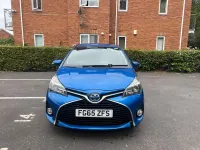 Used Toyota Yaris Sport 100 HP (73 kW) 2015 Blue Hatchback