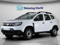 Used Dacia Duster Essentiel 90 HP (66 kW) 2023 White SUV
