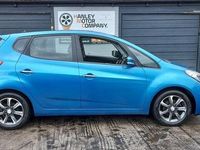 Used Hyundai ix20 SE 90 HP (66 kW) 2015 Blue Hatchback