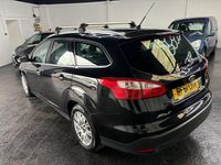Used Ford Focus Titanium 115 HP (84 kW) 2011 Black Estate