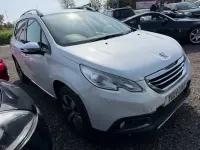 Używany Peugeot 2008 Allure 92 KM (67 kW) 2014 Biały SUV