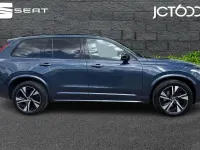 Used Volvo XC90 Plus 235 HP (172 kW) 2022 Blue SUV