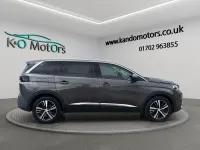 Used Peugeot 5008 Allure 130 HP (95 kW) 2019 Grey SUV