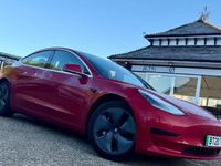 Usado Tesla Model 3 Standard Range 366 kW (498 HP) 2020 Vermelho Sedan
