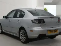 Usado Mazda 3 Inclusive 150 CV (110 kW) 2008 Plateado Berlina