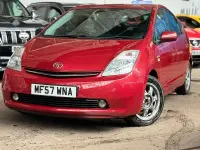 Used Toyota Prius 113 HP (83 kW) 2007 Red Hatchback