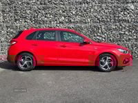 Used Hyundai i30 SE 120 HP (88 kW) 2022 Red Hatchback