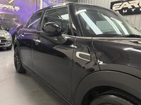 Usado Mini Cooper Hatch 136 HP (100 kW) 2016 Preto Citadino