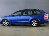 Used Skoda Octavia SE Drive 147 HP (108 kW) 2020 Race blue metallic Estate