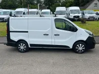 Used Vauxhall Vivaro 95 HP (69 kW) 2019 White MPV
