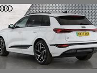 Ny Audi Q6 e-tron Performance 225 kW (306 HK) 2025 Vit SUV