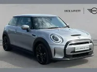 Begagnad Mini Cooper S Level 2 135 kW (184 HK) 2023 Silver Halvkombi