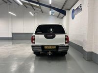 Used Toyota HiLux 204 HP (150 kW) 2023 White Pickup