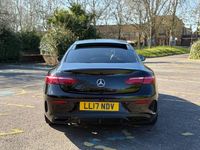 Begagnad Mercedes E220 AMG Line Premium Plus 2017 Svart Sportkupé