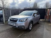 Usado Subaru Forester Premium 147 HP (108 kW) 2017 Prateado SUV