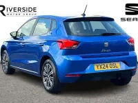 Usado Seat Ibiza SE Technology 95 CV (69 kW) 2024 Azul Utilitario