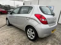 Used Hyundai i20 Comfort 99 HP (72 kW) 2009 Silver Hatchback