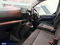 Used Vauxhall Vivaro S 120 HP (88 kW) 2024 White MPV