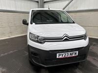 Used Citroën Berlingo 100 HP (73 kW) 2023 White MPV
