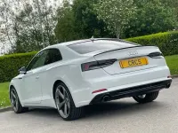 Używany Audi A5 Black Edition 190 KM (139 kW) 2019 Biały Coupe