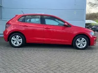 Used VW Polo SE 65 HP (47 kW) 2019 Red Hatchback