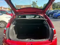 Used Citroën C3 SELECTION 90 HP (66 kW) 2014 Red Hatchback