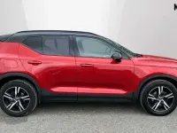 Usado Volvo XC40 R-Design 197 CV (144 kW) 2021 Rojo SUV