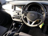 Used Hyundai Tucson SE 141 HP (103 kW) 2018 Grey SUV