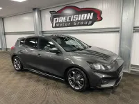 Used Ford Focus ST-Line 125 HP (91 kW) 2018 Grey Hatchback