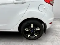 Used Ford Fiesta Zetec 2016 White Hatchback