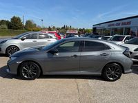 Begagnad Honda Civic SR 120 HK (88 kW) 2020 Grå Halvkombi