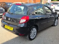 Used Renault Clio Dynamique 100 HP (73 kW) 2010 Black Hatchback