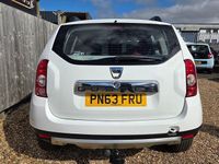 Used Dacia Duster Lauréate 110 HP (80 kW) 2013 White SUV