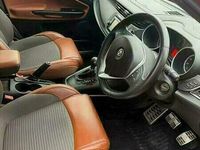 Used Alfa Romeo Giulietta Exclusive 170 HP (125 kW) 2014 Red Hatchback