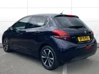 Gebraucht Peugeot 208 82 PS (60 kW) 2019 Blau Kleinwagen