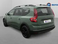 Gebraucht Dacia Jogger Extreme 141 PS (103 kW) 2024 Grün Van / Kleinbus