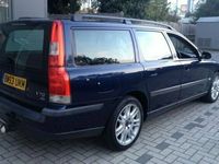 used Volvo V70 2.3