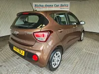 Used Hyundai i10 SE 67 HP (49 kW) 2017 Brown Hatchback