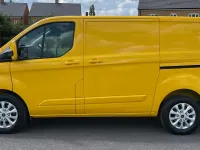 Used Ford Transit Custom 130 HP (95 kW) 2018 Yellow Van